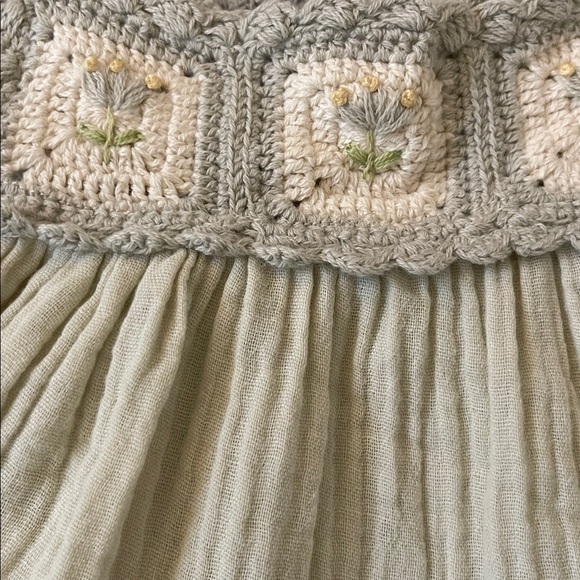 Wild Wawa crotchet Dress - Picture 2 of 6